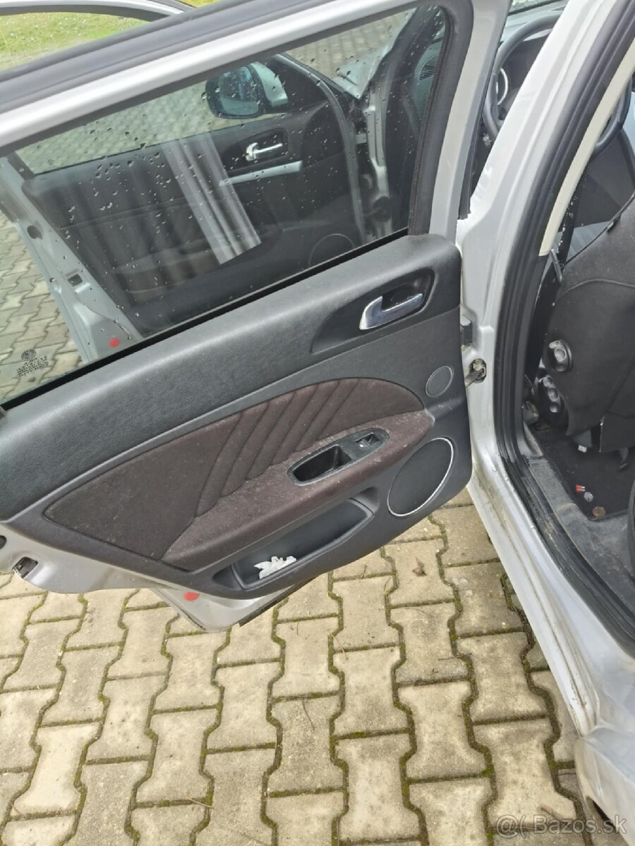 Alfa Romeo 159 1.9jts - 5