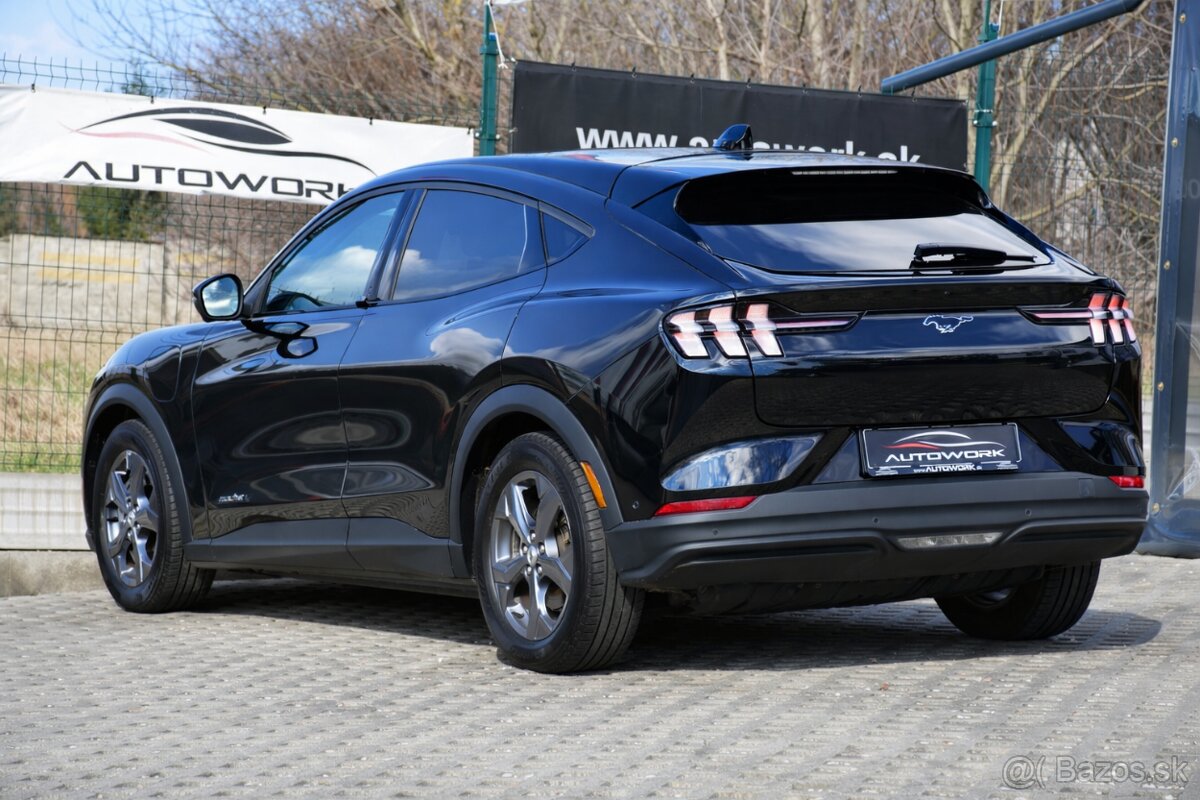 Ford Mustang Mach-E 98,7 kWh Extended_PANORAMA_2022 DPH - 5