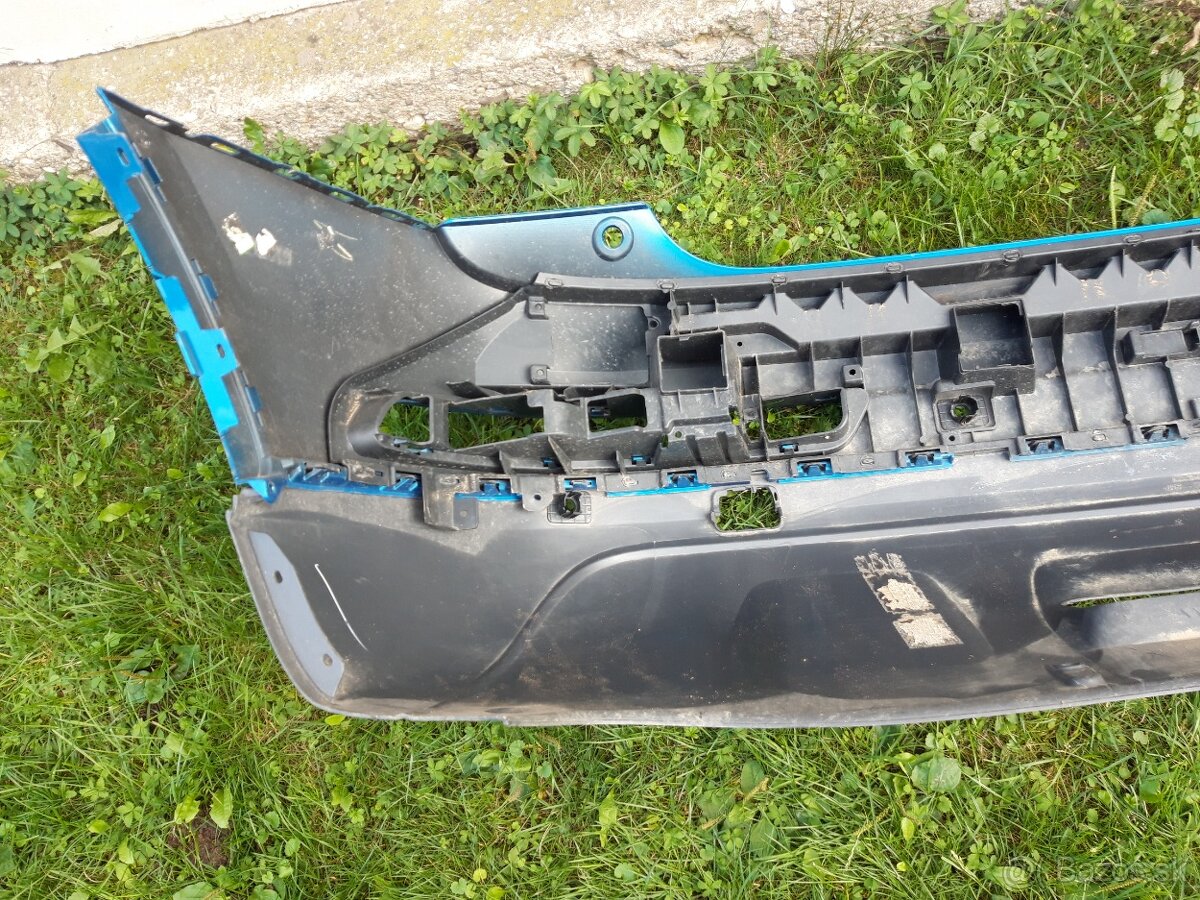 Predám zadný nárazník Audi Q3 + Difuzor 2016+ - 5