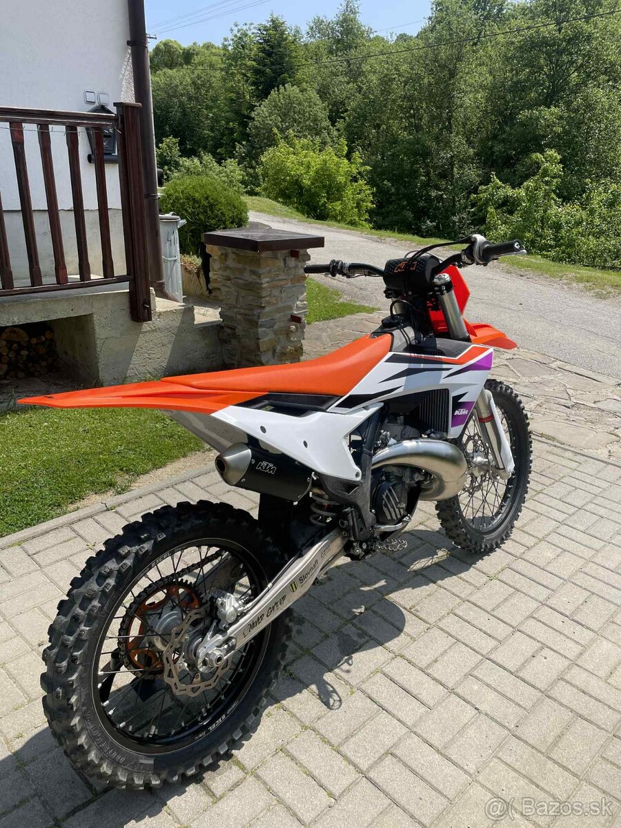 KTM SX 300 (2024) – výborný stav