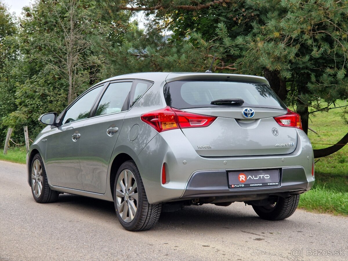 Toyota Auris 1.8 I VVT-i HybridSD Style - 5