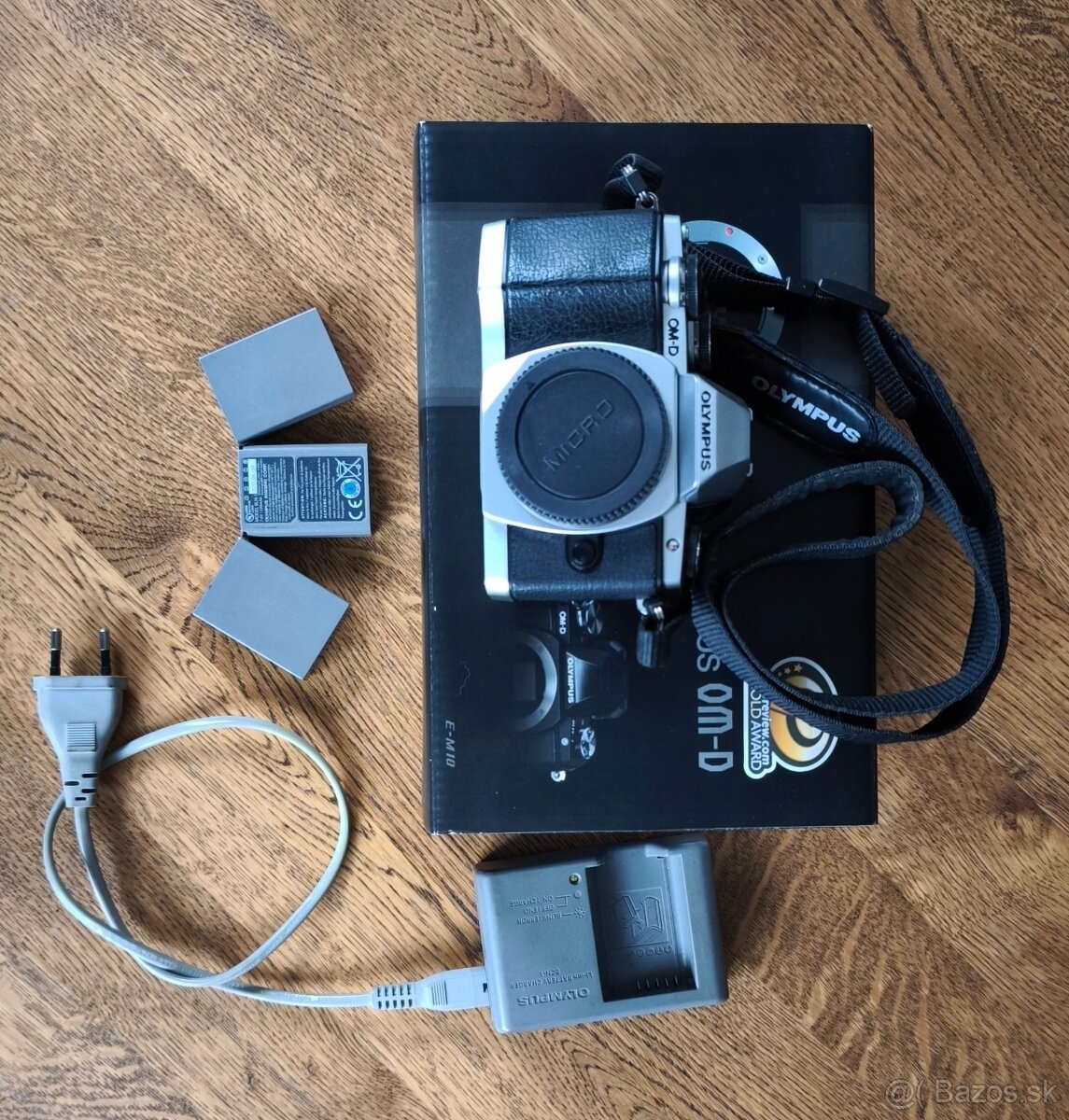 PREDÁM OLYMPUS OM-D E-M10 - 5