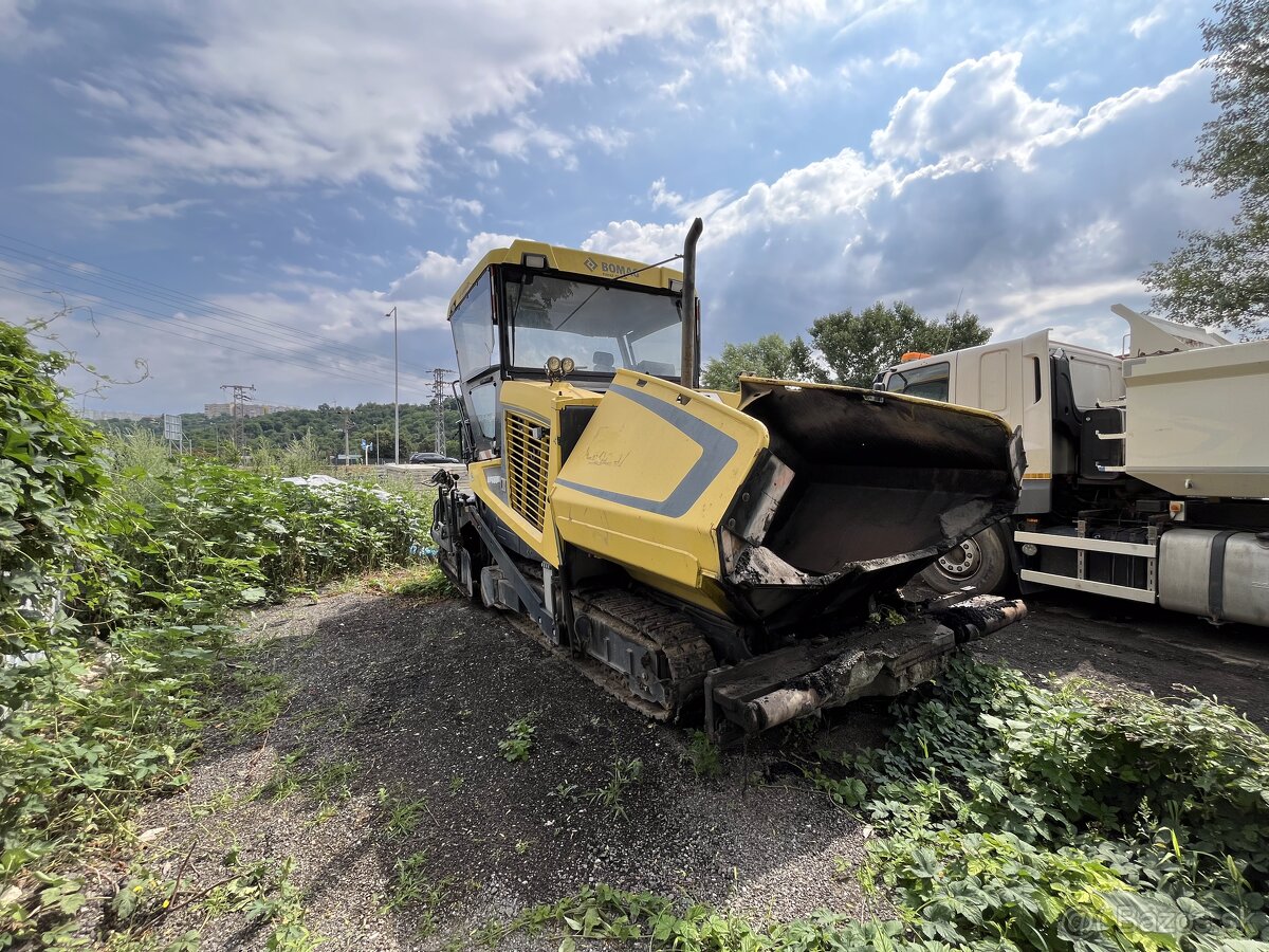 Finiser– BOMAG BF600C S500 | Plna výbava | DPH - 5