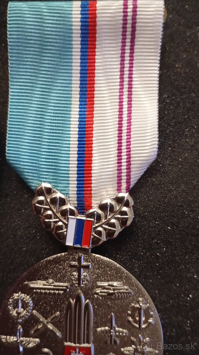 Medaily vojenské - 5