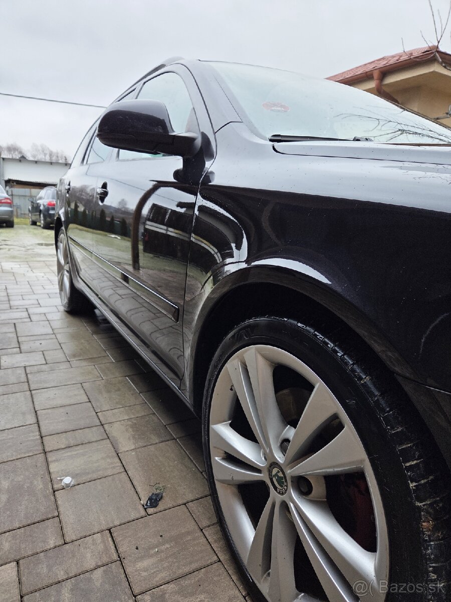 Škoda Octavia 2 RS TDI facelift - 5