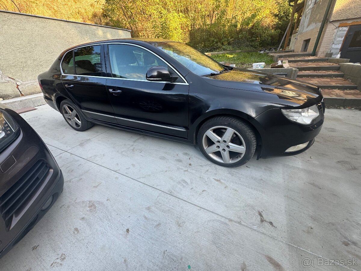 Superb 2.0 TDi 103kw PD - 5