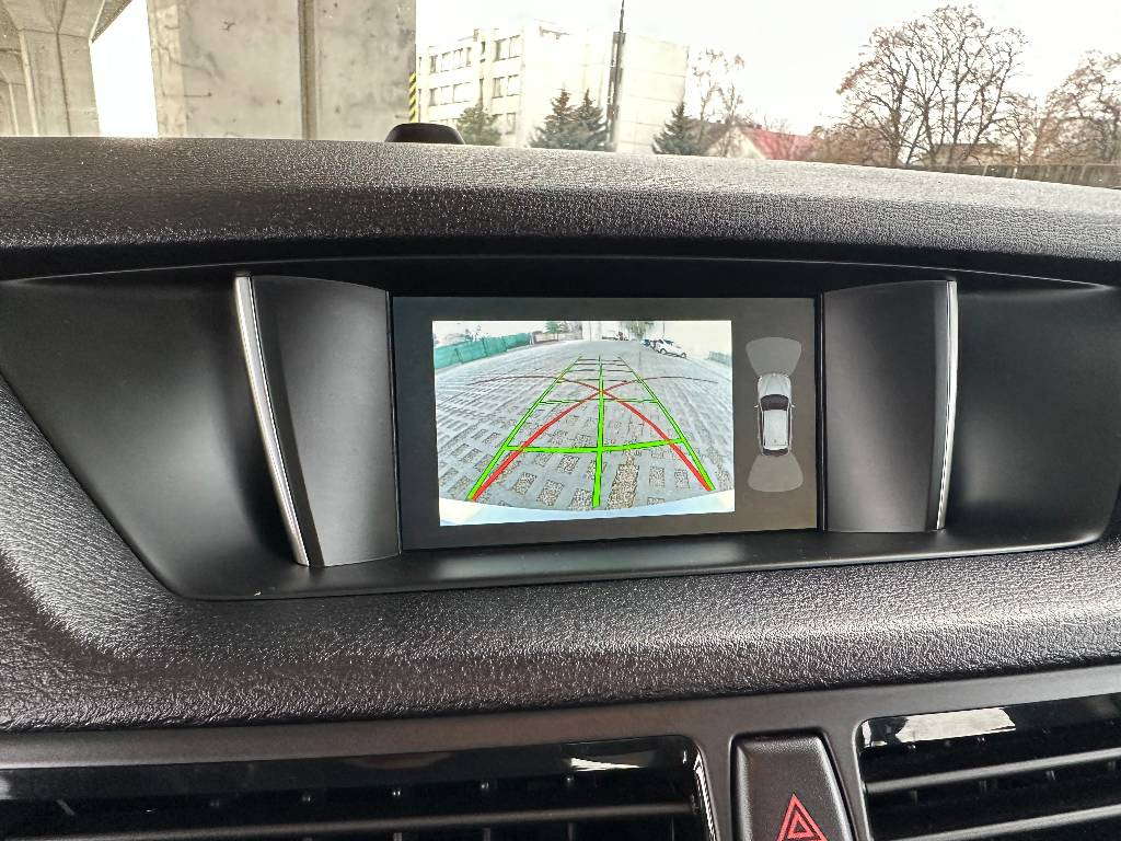 BMW X1 xDrive 20d A/T 4x4 Automat - 5