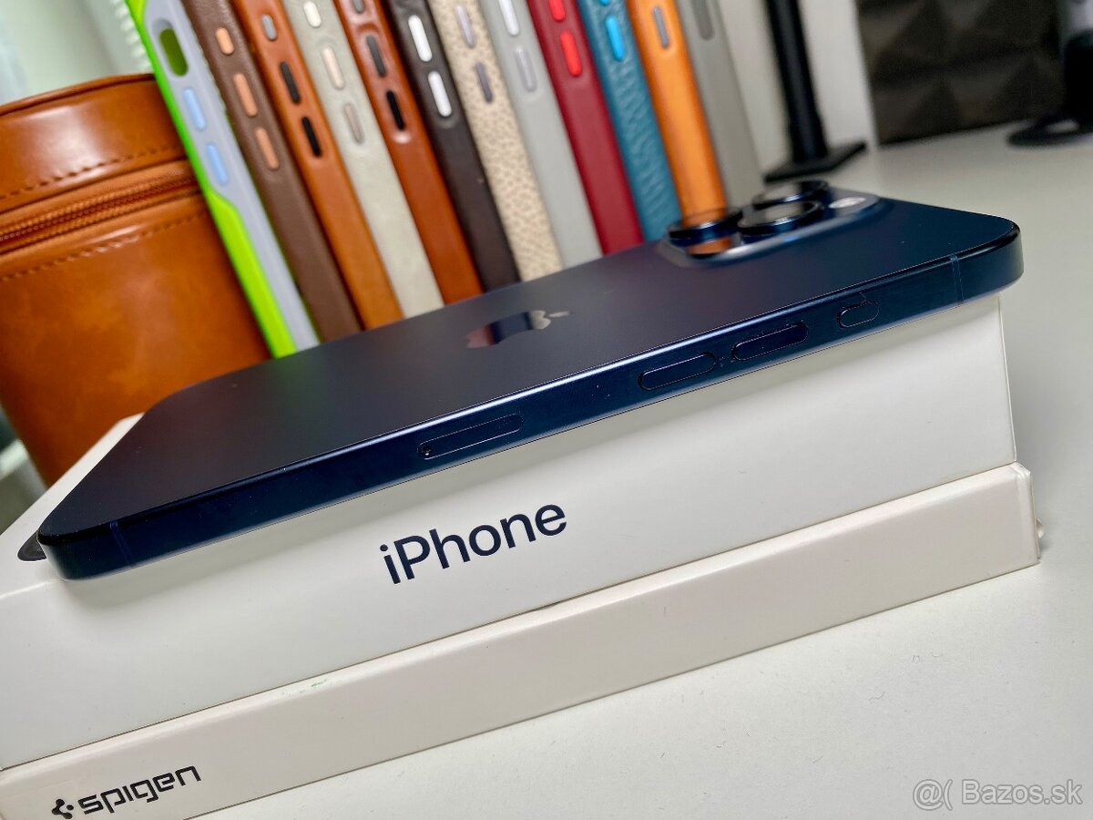 Apple iPhone 15 Pro Max 256GB Blue Titanium - 5