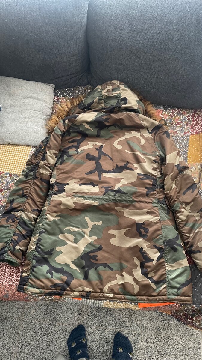 Alpha Industries - 5