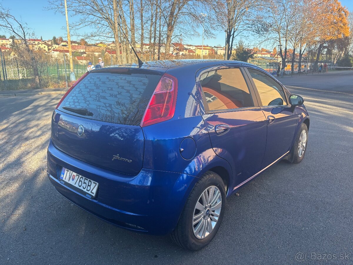 Fiat Punto Grande 1.2 - 5