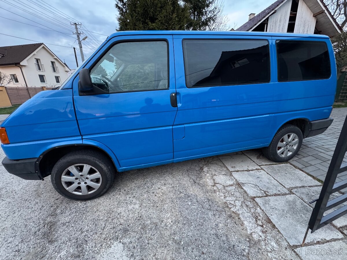 Volkswagen T4 2.4D - 5