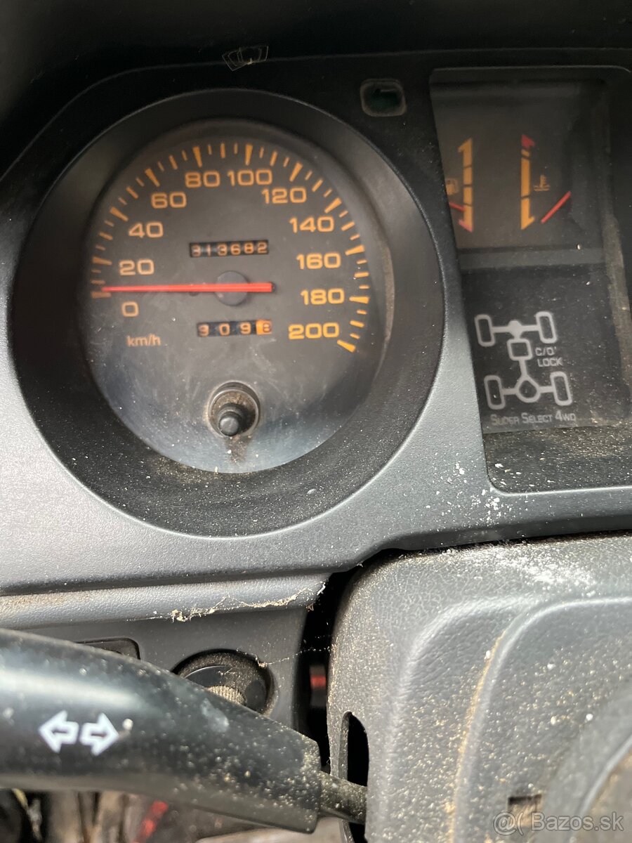 Mitsubishi pajero 2.5td 73kw 4x4 - 5