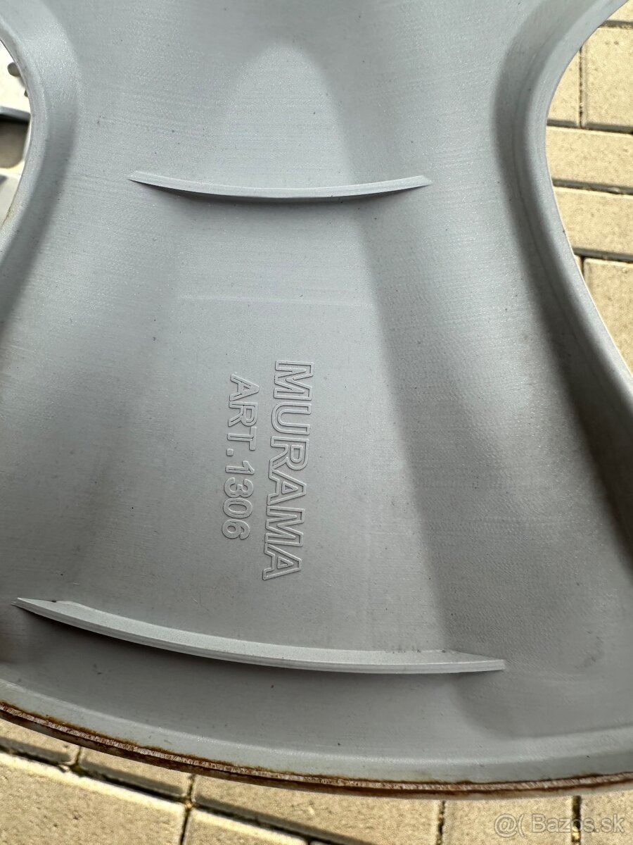 Predám Fiat puklice veľkosť r15 - 5