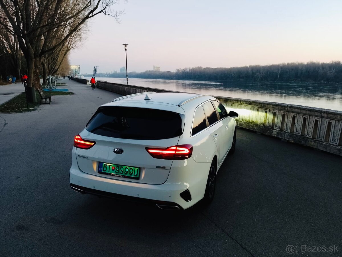 Kia Ceed SW 1.6 GDi Plug-in hybrid Gold ODPOCET DPH - 5