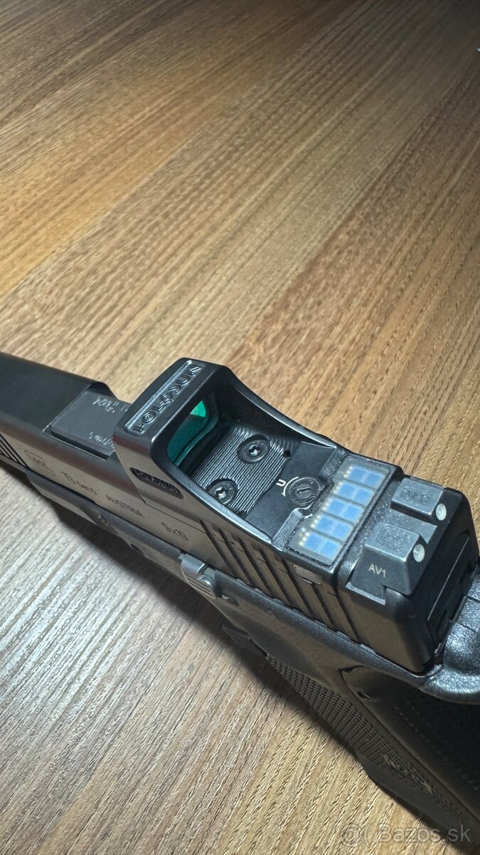 Predám kolimátor HOLOSUN SCS - MOS - GR - 5