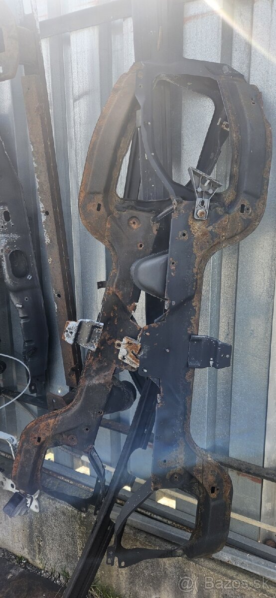 Čelá, okuláre, masky, kapoty pre dodávky - 5