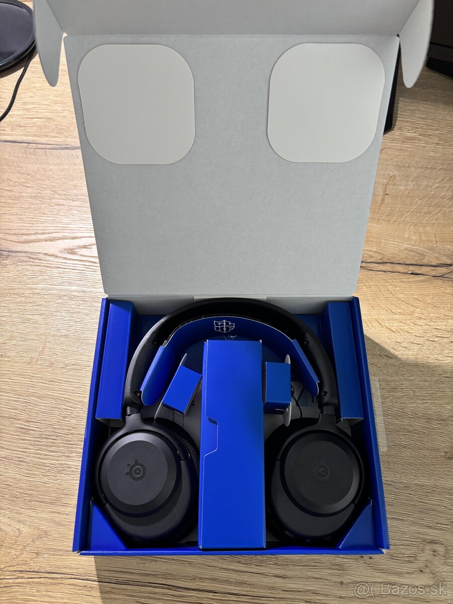 Sluchadla Steelseries Arctis Nova 3P wireless - NOVÉ - 5