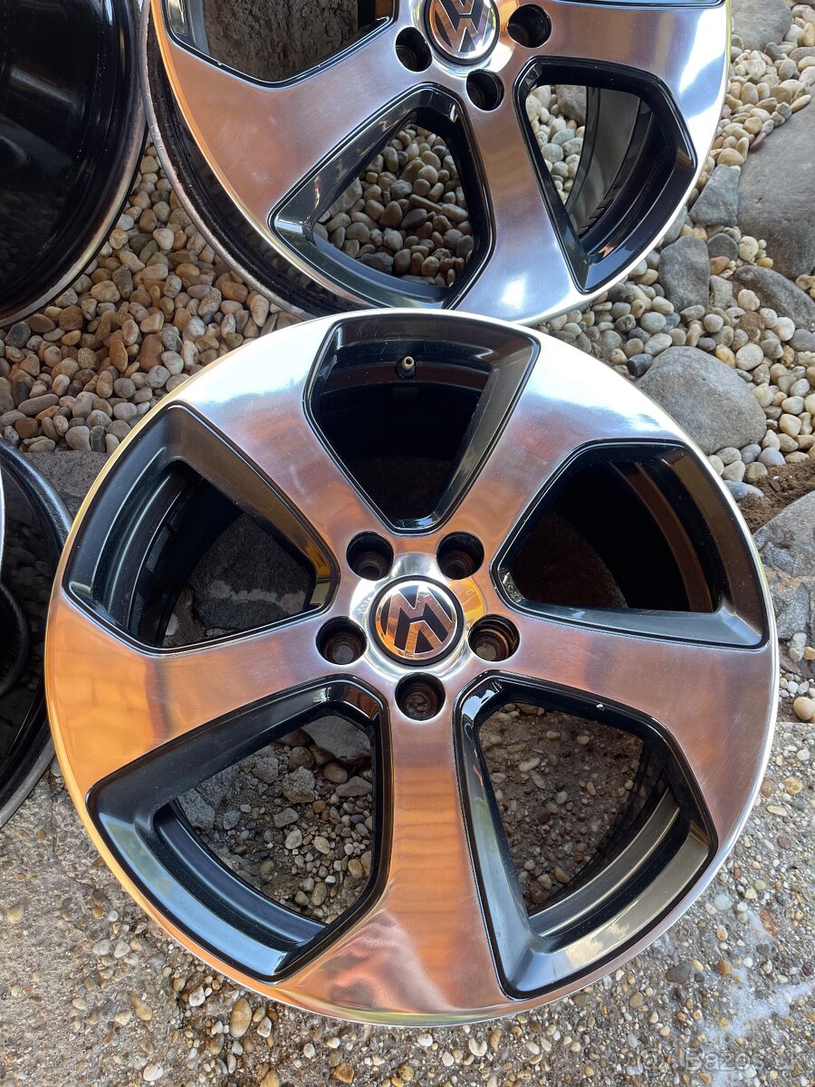 5x112 r18 original disky VW AUSTIN - 5