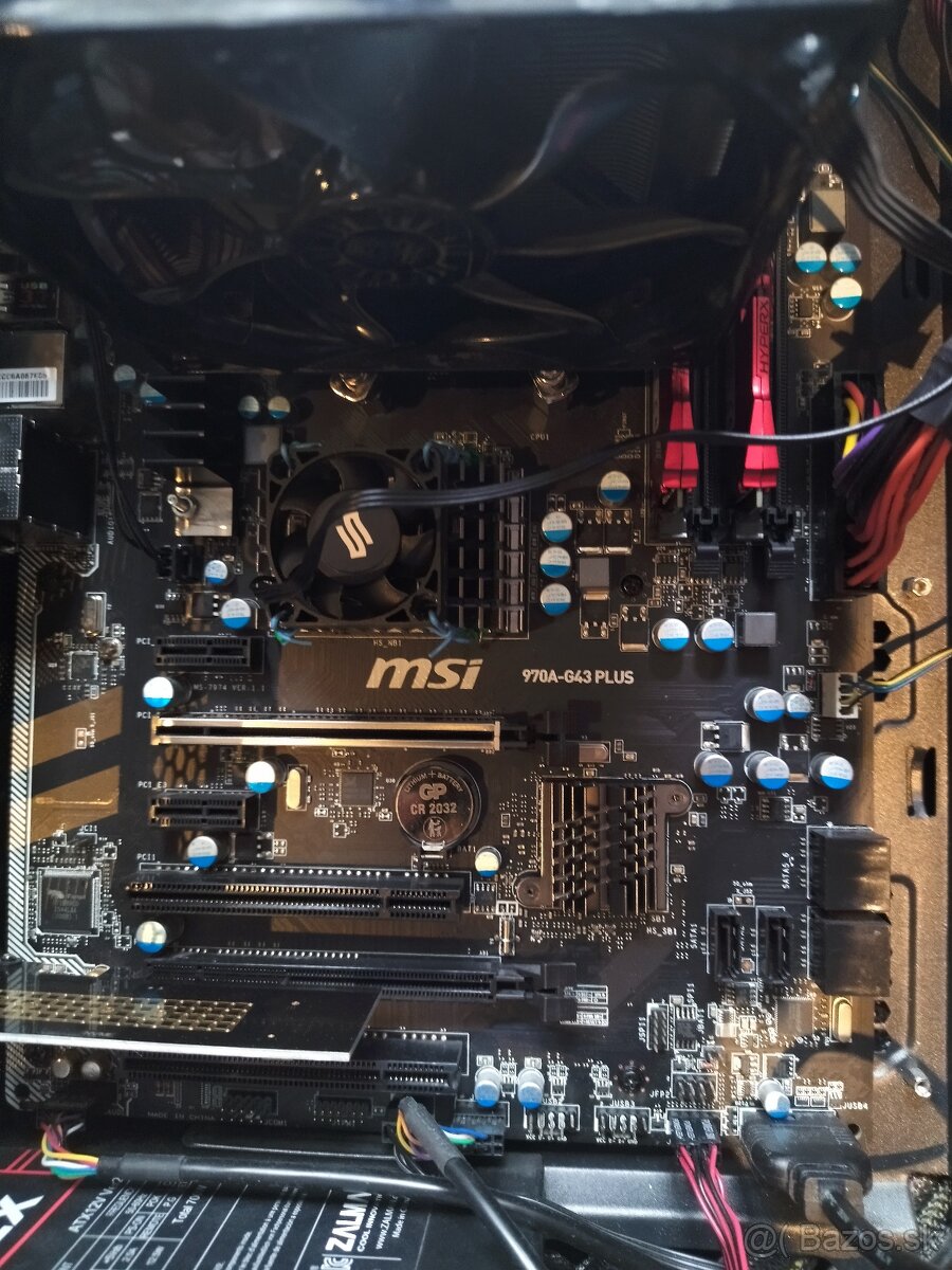 Počítač v dobrom stave za dobrú cenu s rôznymi doplnkami - 5