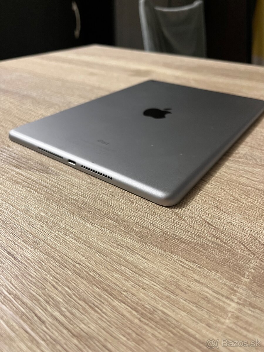 9.7” tablet iPad 5.generacia 128GB Space Gray TOP stav - 5