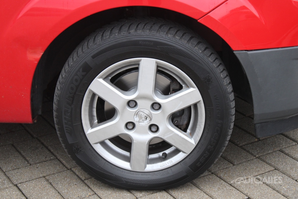 Ford Fiesta 1,3 i 51 kW - 5