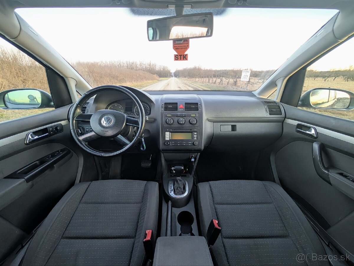 VW Touran 1.9 TDi DSG automat - 5