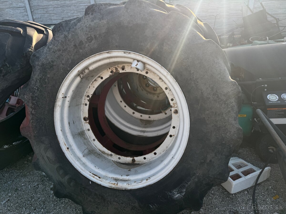 Gúmy na Traktor - 5