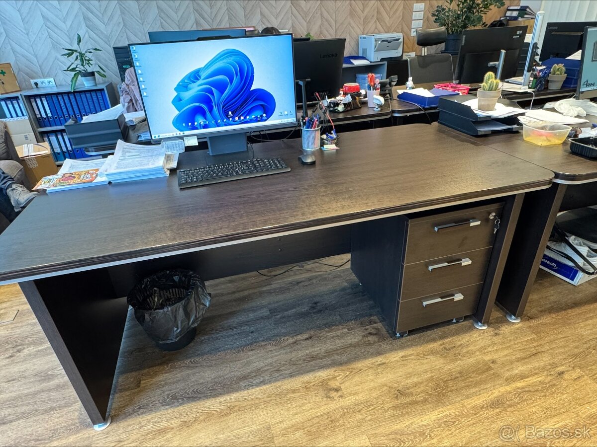 Kancelársky nábytok - 5