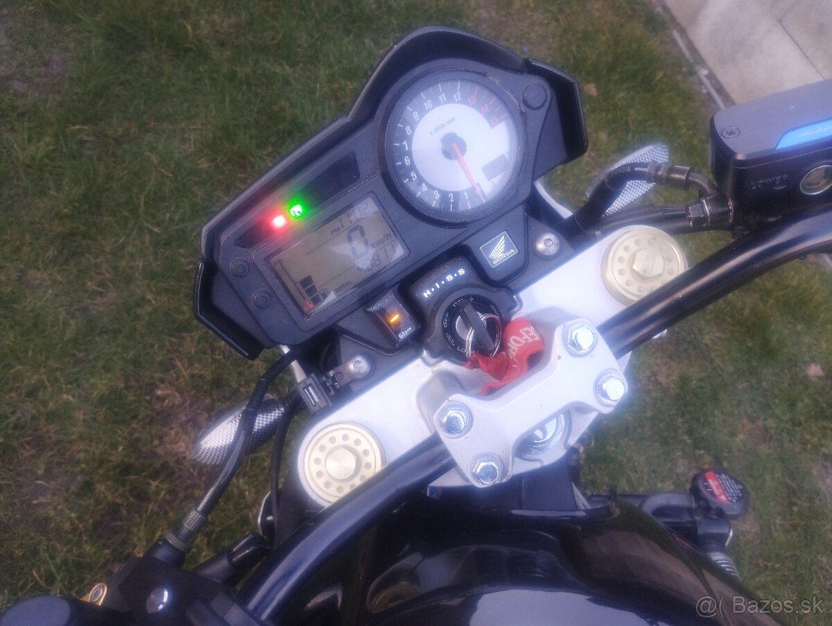 Honda CB600F HORNET - 5