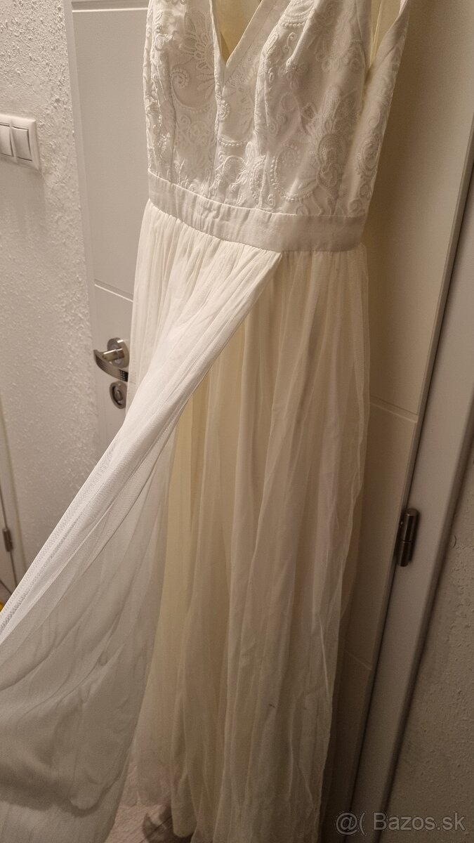 Svadobne dlhé šaty s čipkou - 5