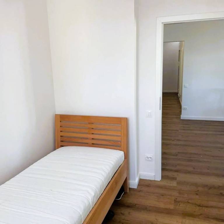 3 izbový byt - 51 m², lokalita Staré Mesto - 5