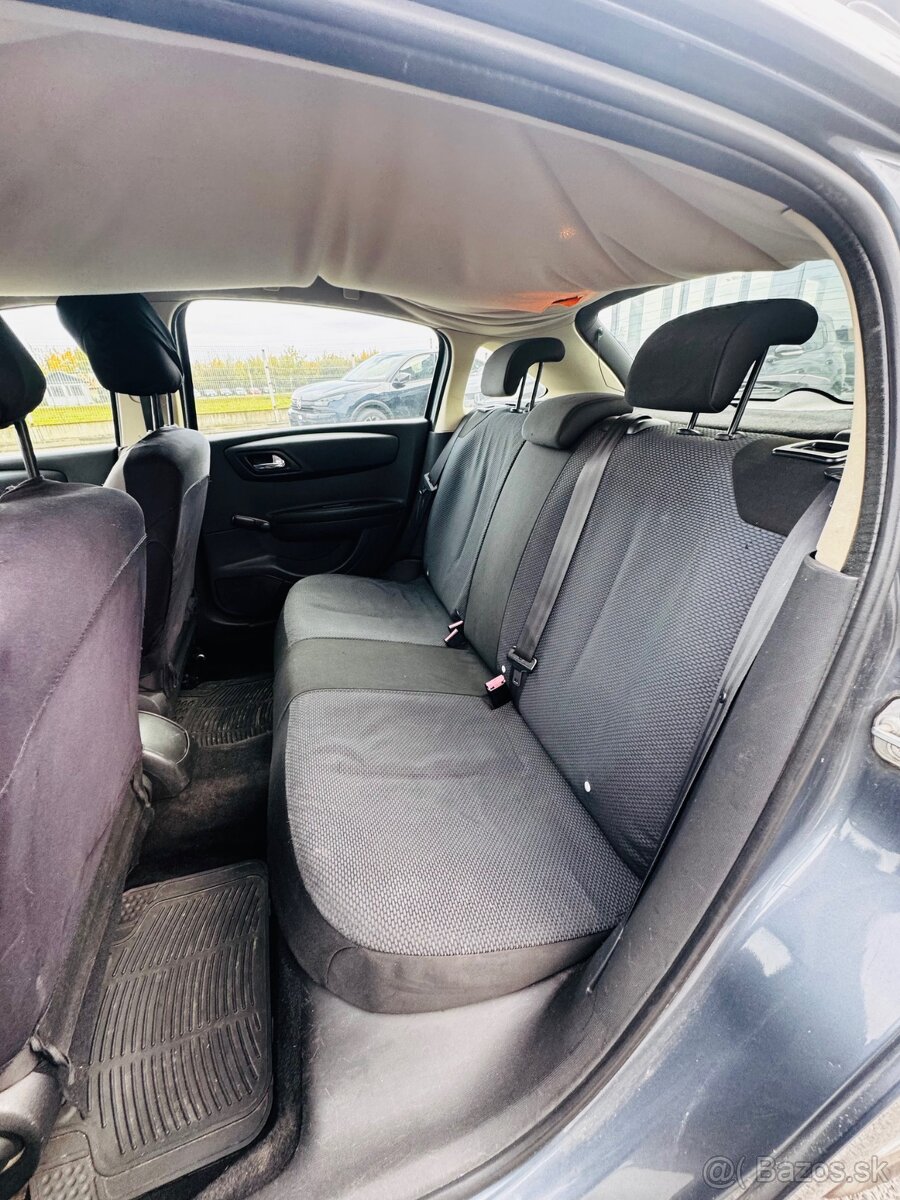 Citroën C4 1.4i 16V Pack - 5