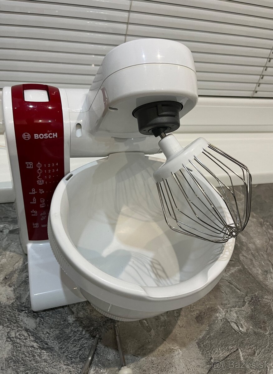 Bosch MUM 48RE/05 kuchynský robot - 5