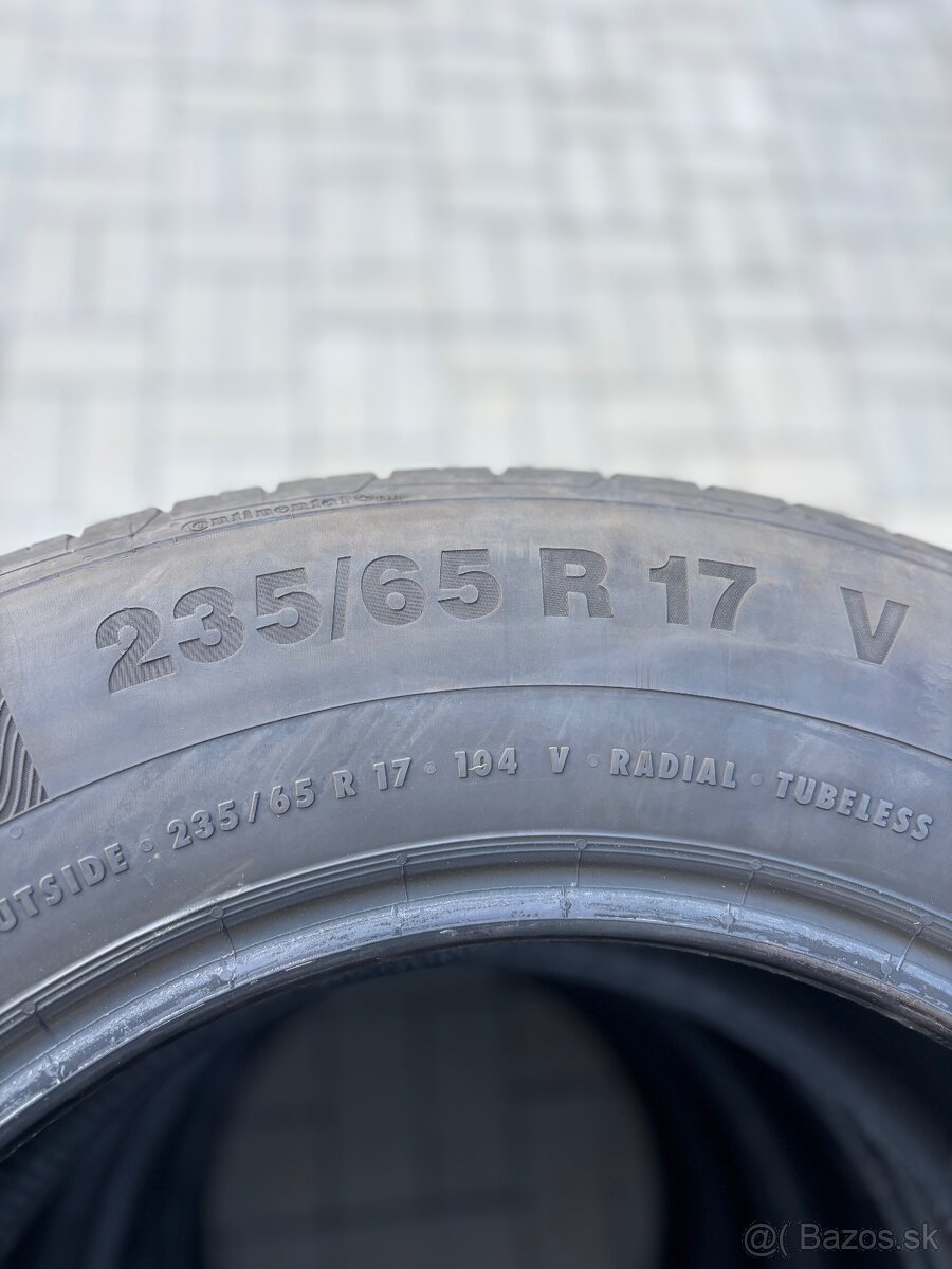 235/65 R17 V - Continental ContipremiumContact 5 - 5