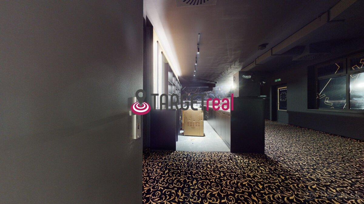 Na Predaj, obchodné priestory, 174m², Púchov, Námestie slobo - 5