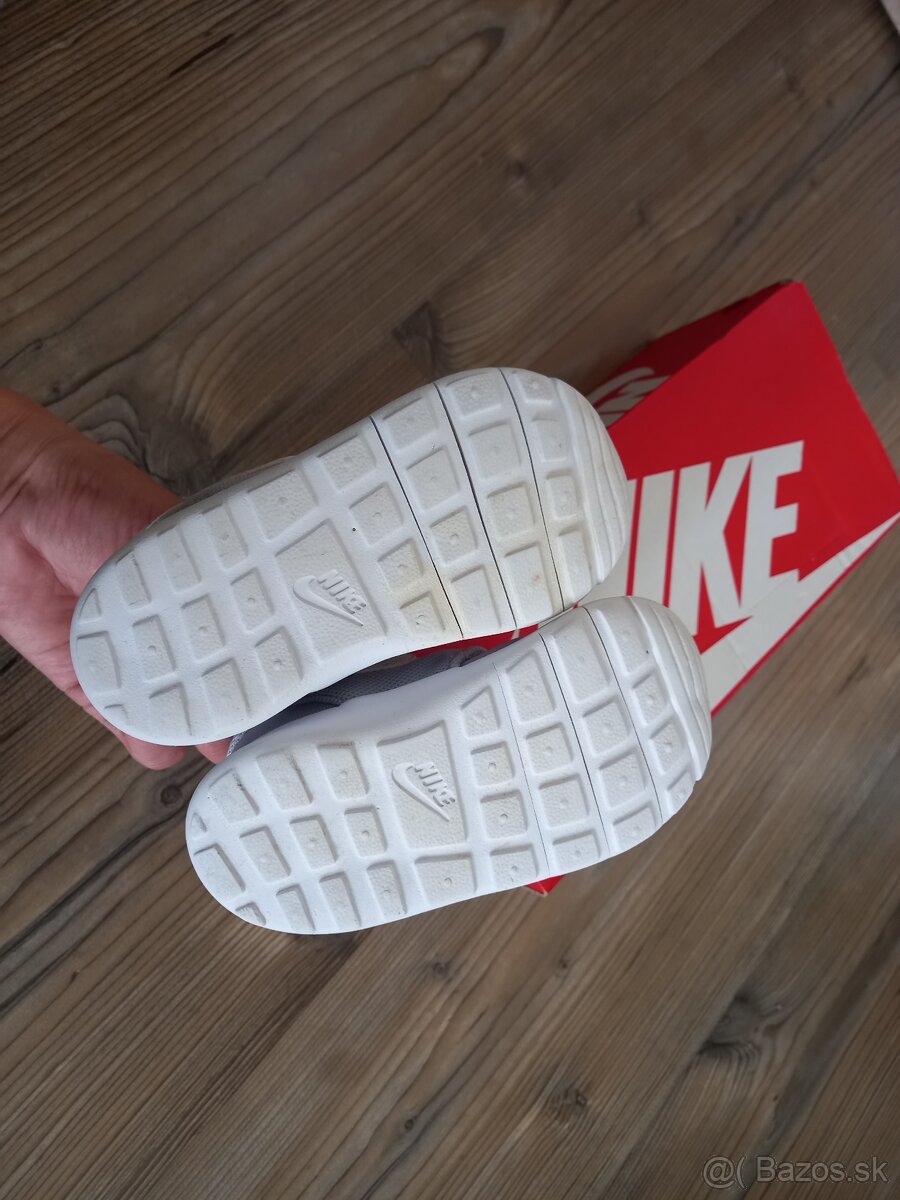 Tenisky Nike vel.23 a 1/2 - 5