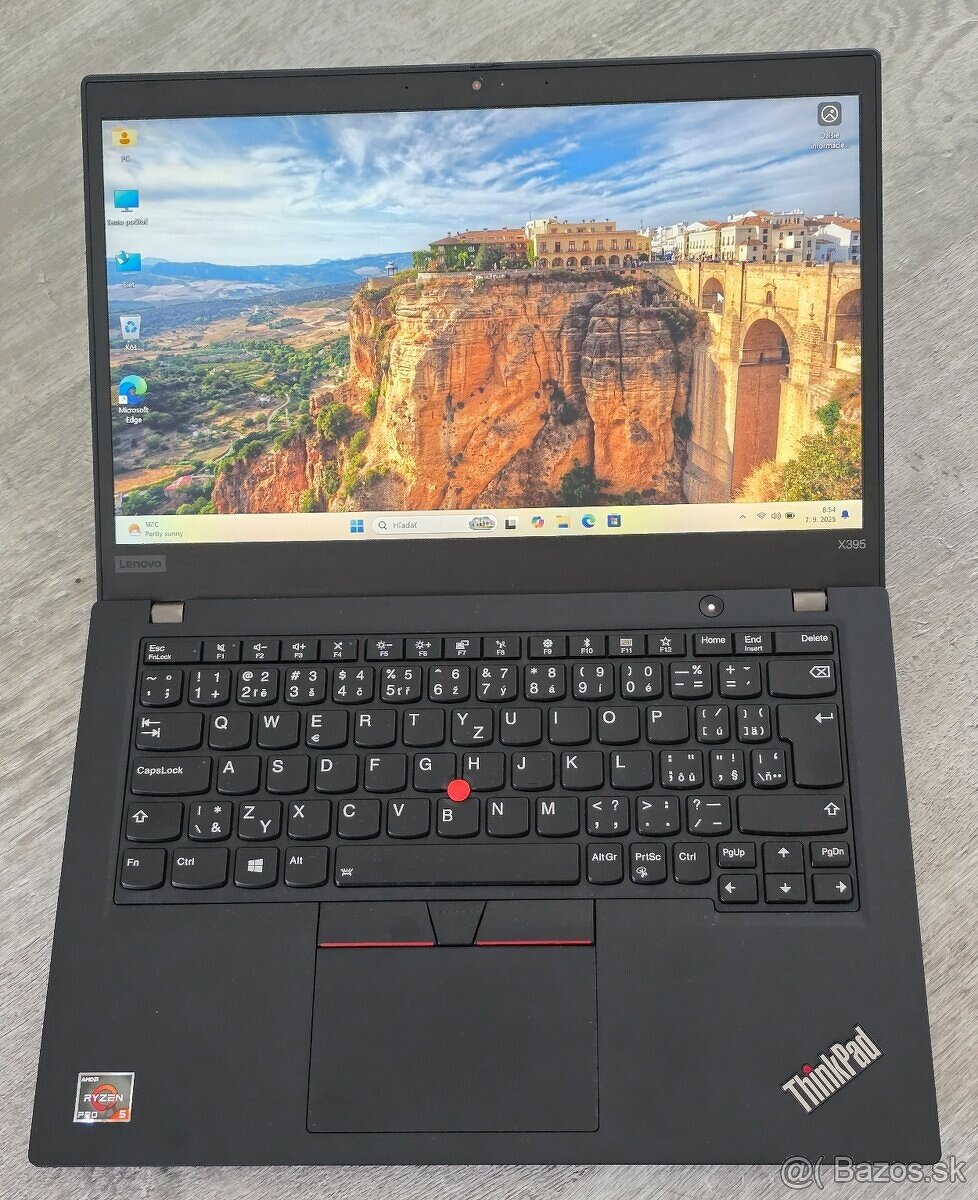Lenovo ThinkPad X390 - TOP STAV - 5