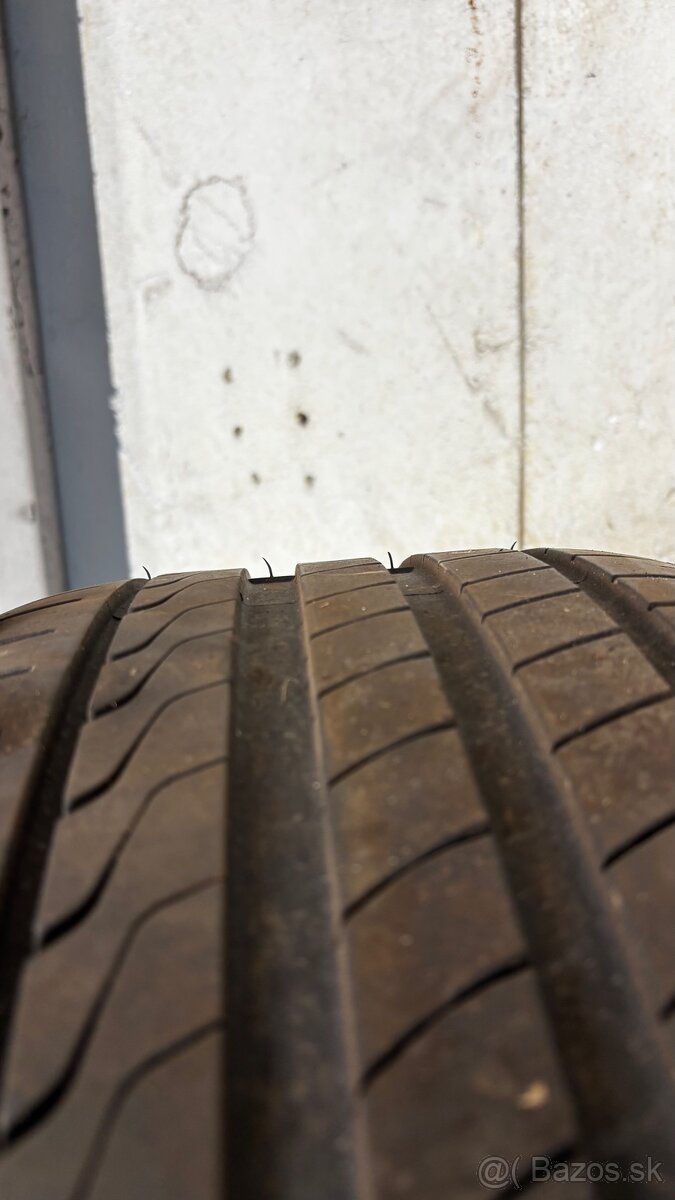 Letné pneumatiky 245/35 R18 dot 1422 - 5