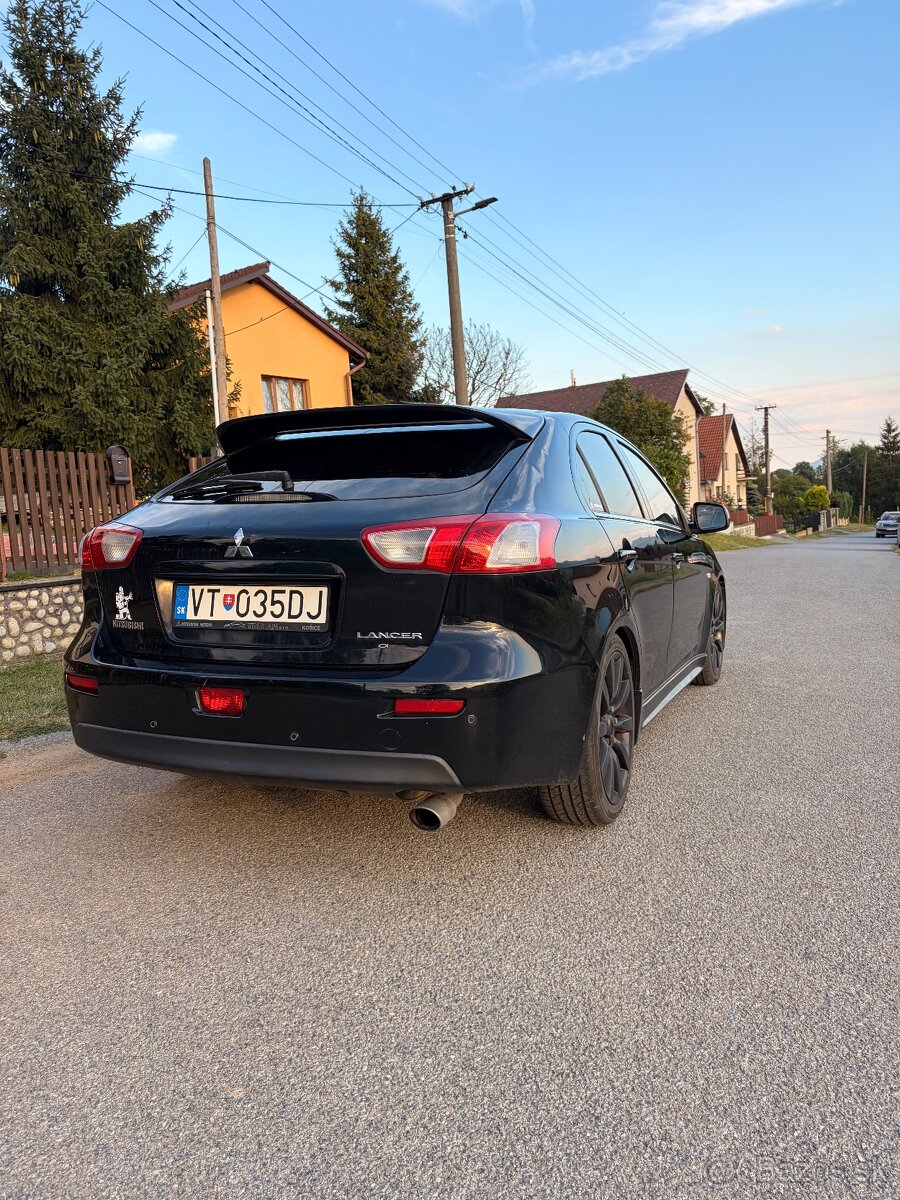 Mitsubishi lancer 2.0 103kw - 5