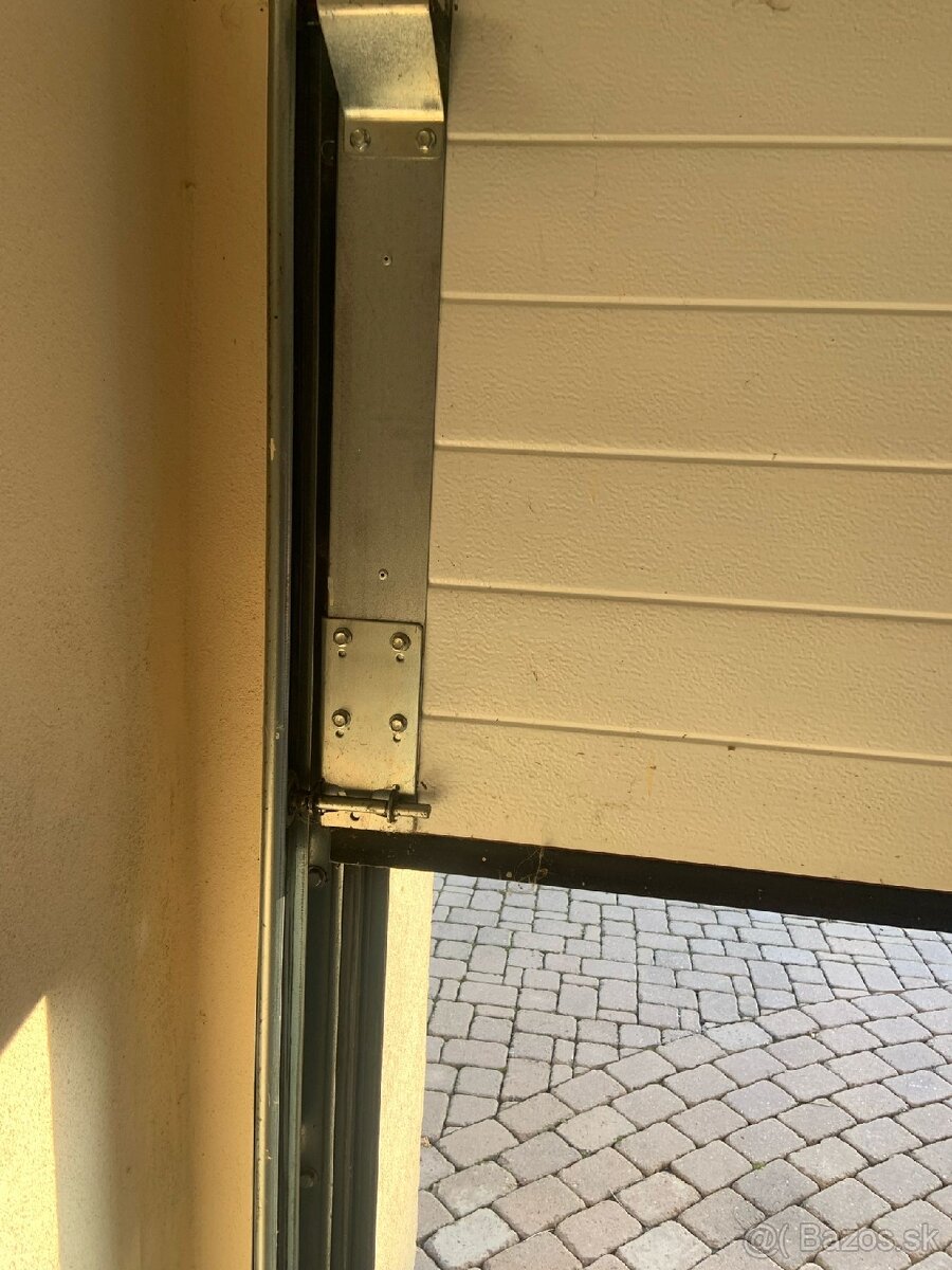 Garážová brána - 5