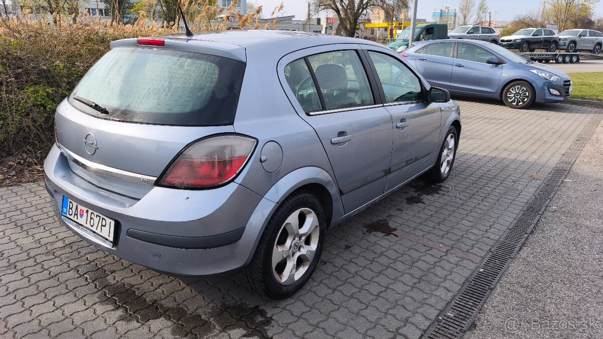Opel Astra H 1.8 92 kW - 5