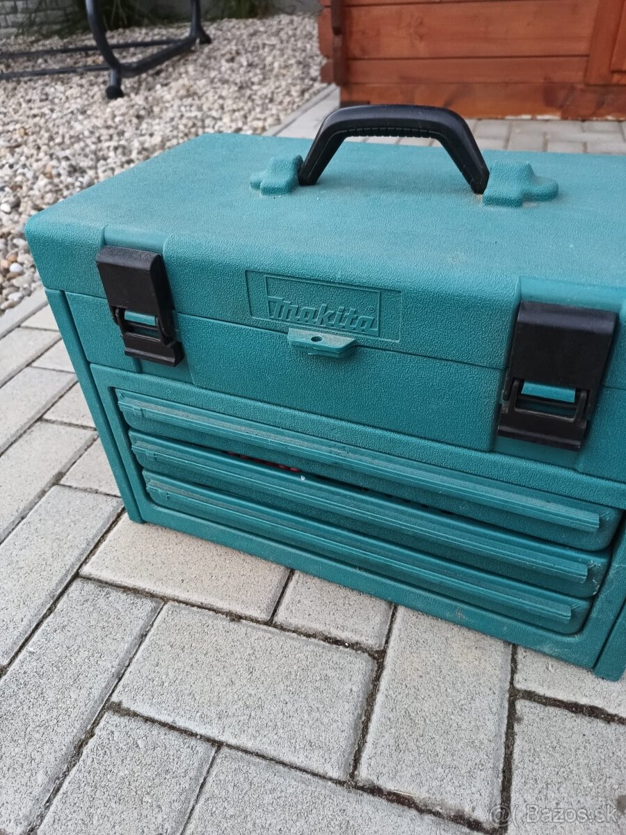 Makita kufrík - 5