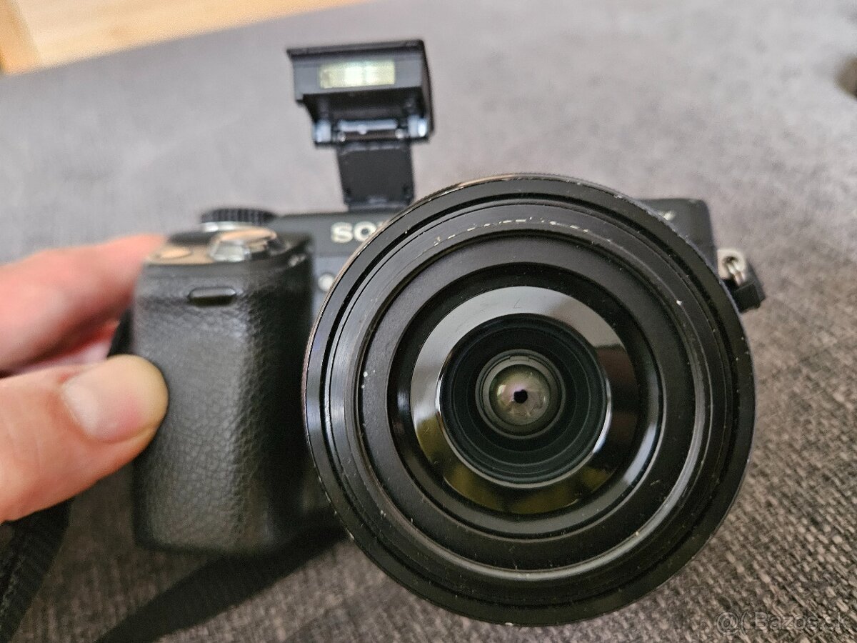Sony NEX-6 + Sony PZ 16-50 + príslušenstvo - 5