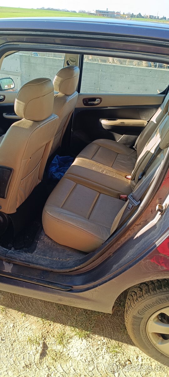 Predám Peugeot 307 - 5
