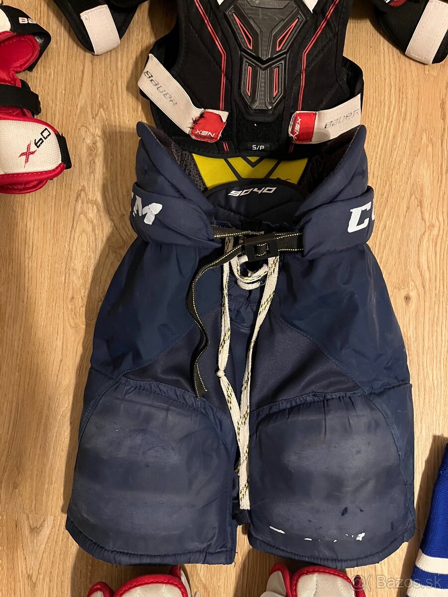 Hokejova vystroj 127-140 - 5