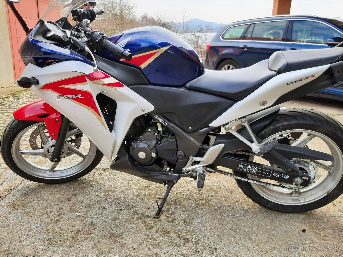 Honda CBR 250 R - 5