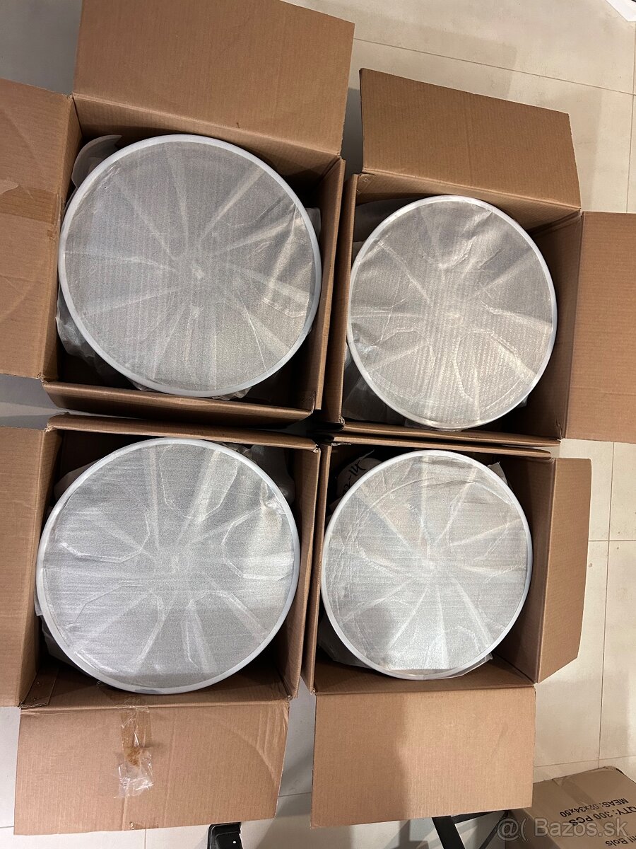 Elektróny 5x112 R18 Borbet - 5