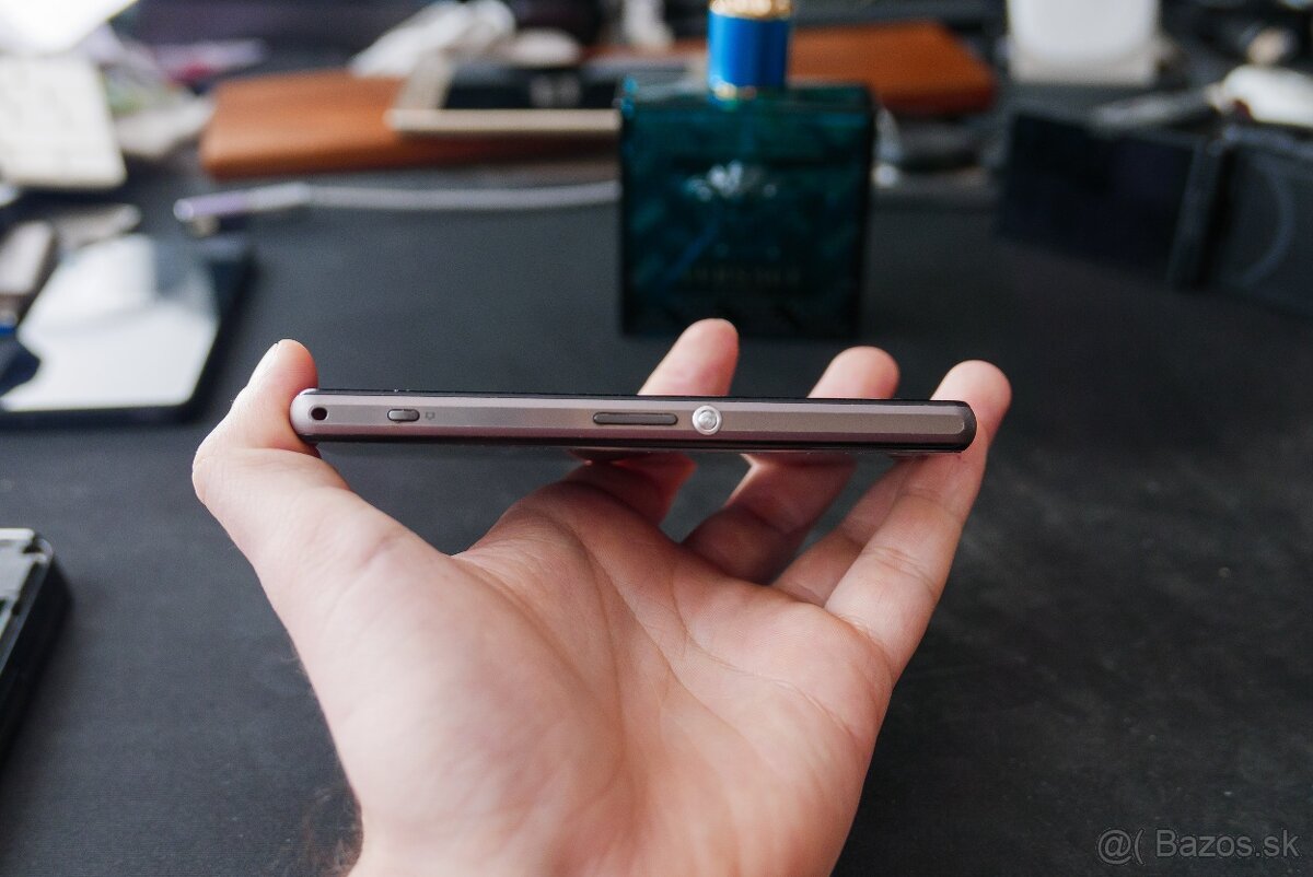 Sony Xperia Z1 Compact čierna - 5