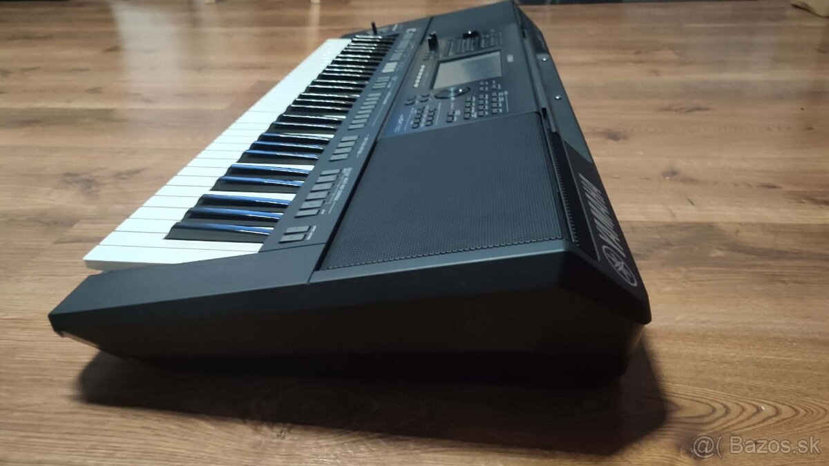 Yamaha psr sx720 - 5