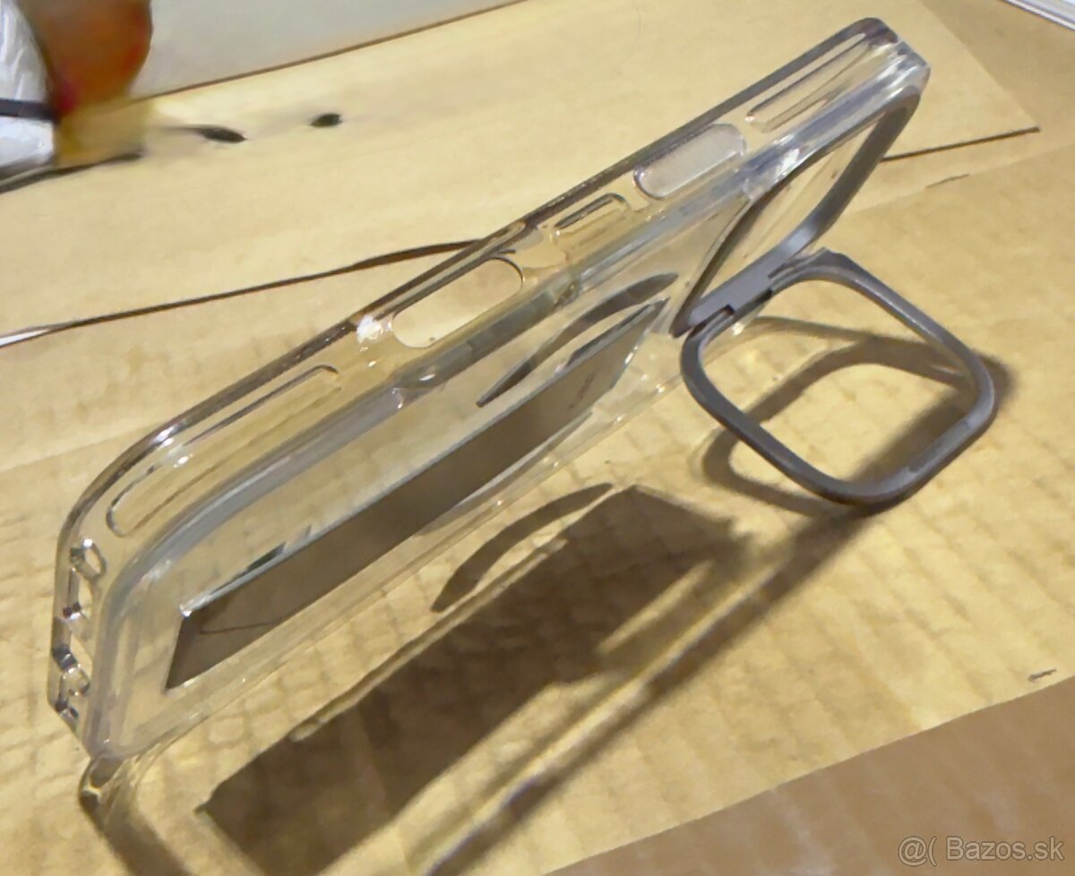 🛡️ Luxusný obal Uniq Heldro pre iPhone 16 Pro - 5